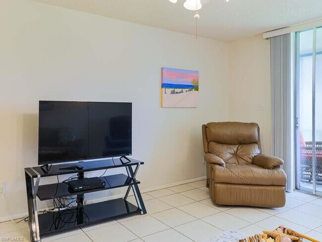 Foto del edificio - 5959 Winkler Rd
