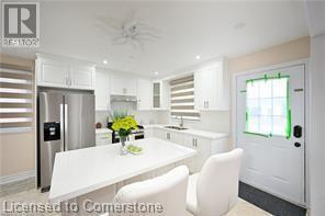 Building Photo - 48 Larchwood Cir
