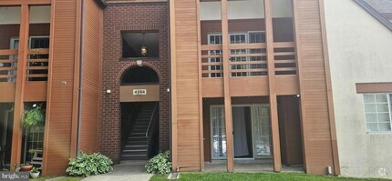 Building Photo - 4954 Columbia Rd