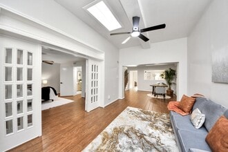 Building Photo - 18209 Vinland Dr