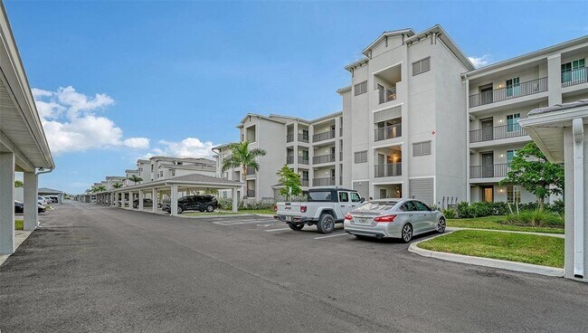 Building Photo - 12140 Wellen Golf St