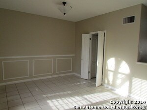 Foto del edificio - 13619 Summer Glen Dr