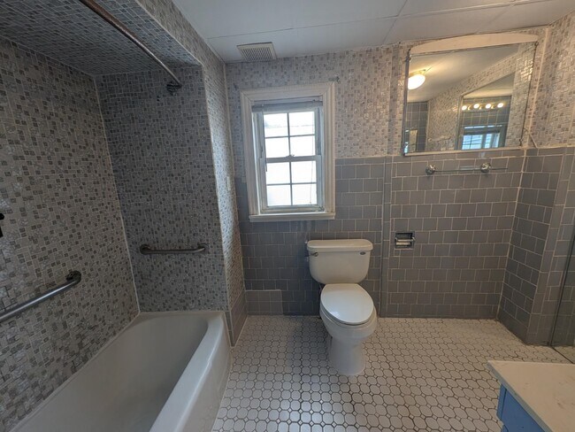 Foto del edificio - 1430 44th St
