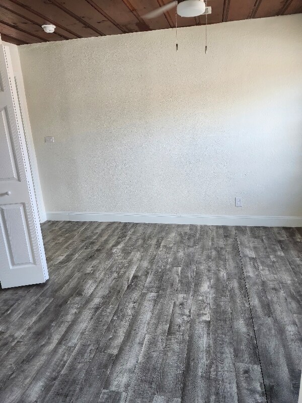 Foto del edificio - 1335 E Bay St