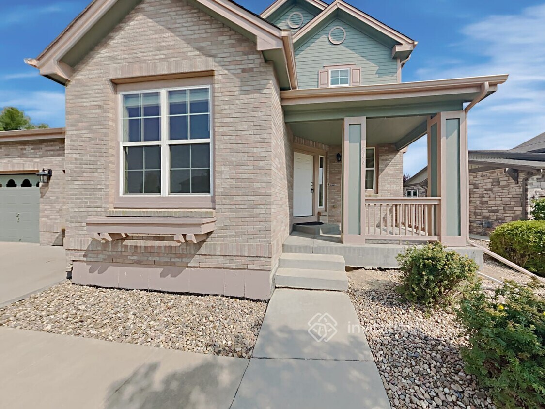 206 N Coolidge Way, Aurora, CO 80018 House Rental in Aurora, CO