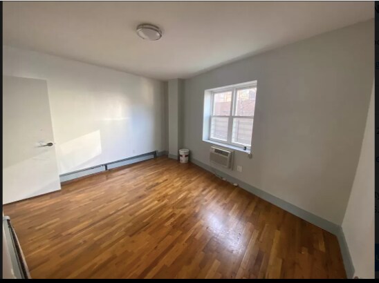 Foto del edificio - 427 Hart St