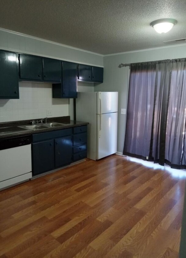 Foto principal - Pirate Cove Apartments 31-36
