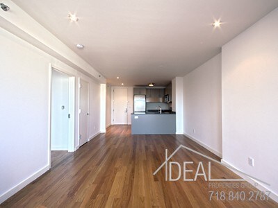 Foto principal - 94 Grand Ave
