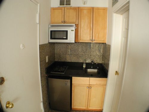 Foto del edificio - 257 E 33rd St