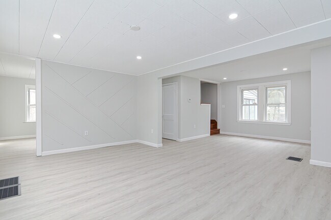 Foto del edificio - 28 Woodbury St