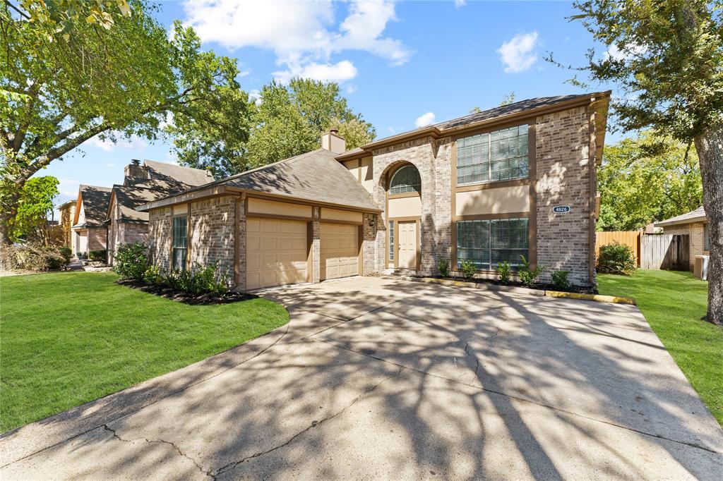 Foto principal - 4826 Brooklawn Dr