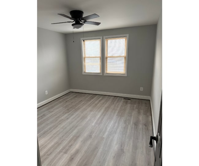 Building Photo - 3831 Derby Manor Dr