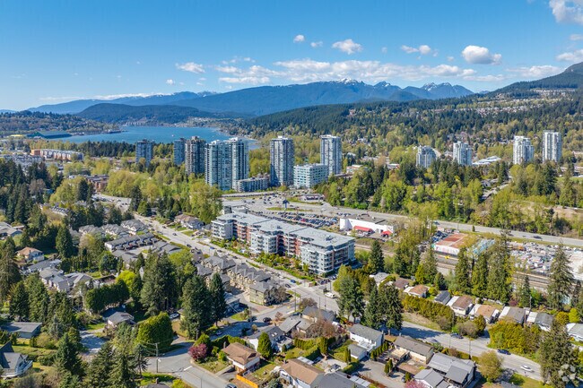 Photo aérienne - Inlet Glen Apartments