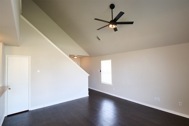 Building Photo - 6823 Arrowchase Ct