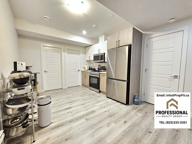 Building Photo - 8020 Kiriak Link SW