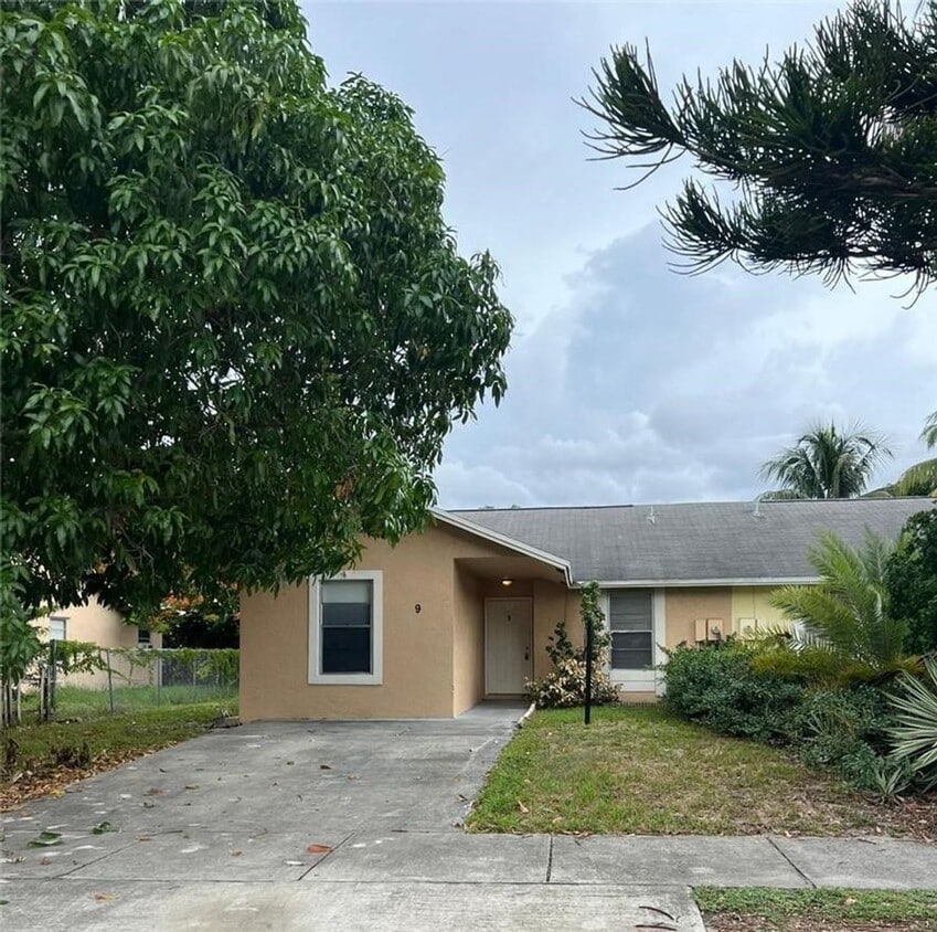 Photo - 9 NE 44TH ST #9 DEERFIELD BEACH, FL 33064