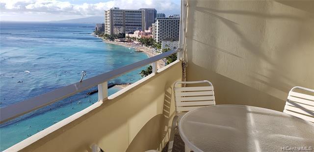 Building Photo - 2500 Kalakaua Ave