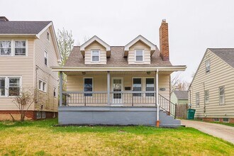 Building Photo - 17204 Mapleboro Ave