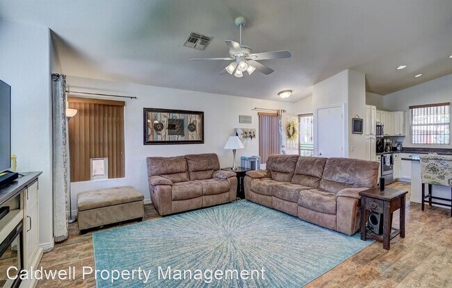 Foto del edificio - 3 br, 2 bath House - 7921 W. Frank Ave.