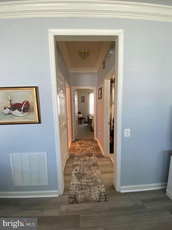 Foto del edificio - 12 Hanover Dr