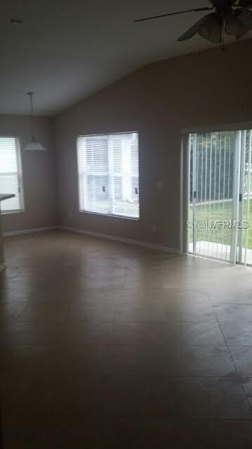 Foto del edificio - 11415 Mountain Bay Dr
