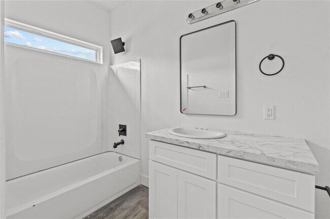 Foto del edificio - 8503 Denby St