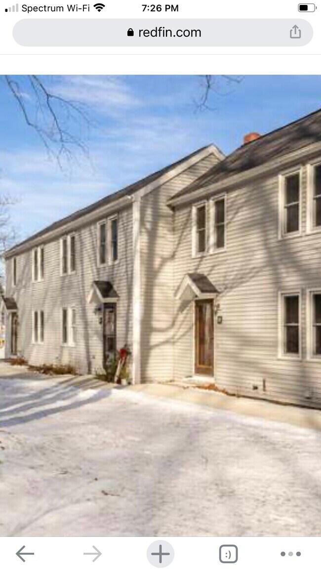 Apartments For Rent in Cape Neddick ME with Hardwood Floors 1 Rentals