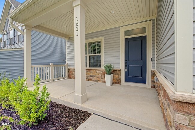 Foto del edificio - 1621 Crimson Leaf Ln