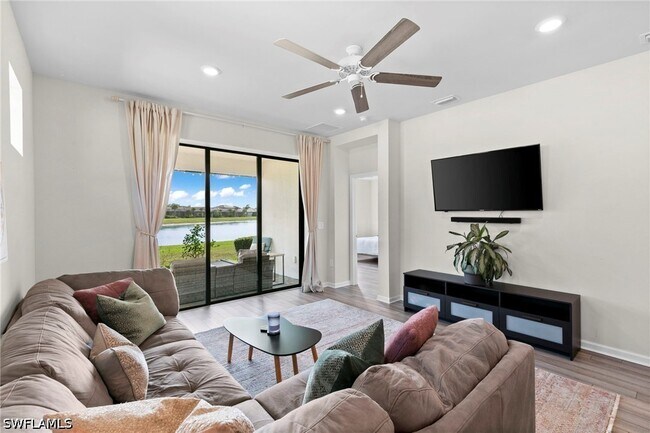 Foto del edificio - 2231 Yellowfin Cir