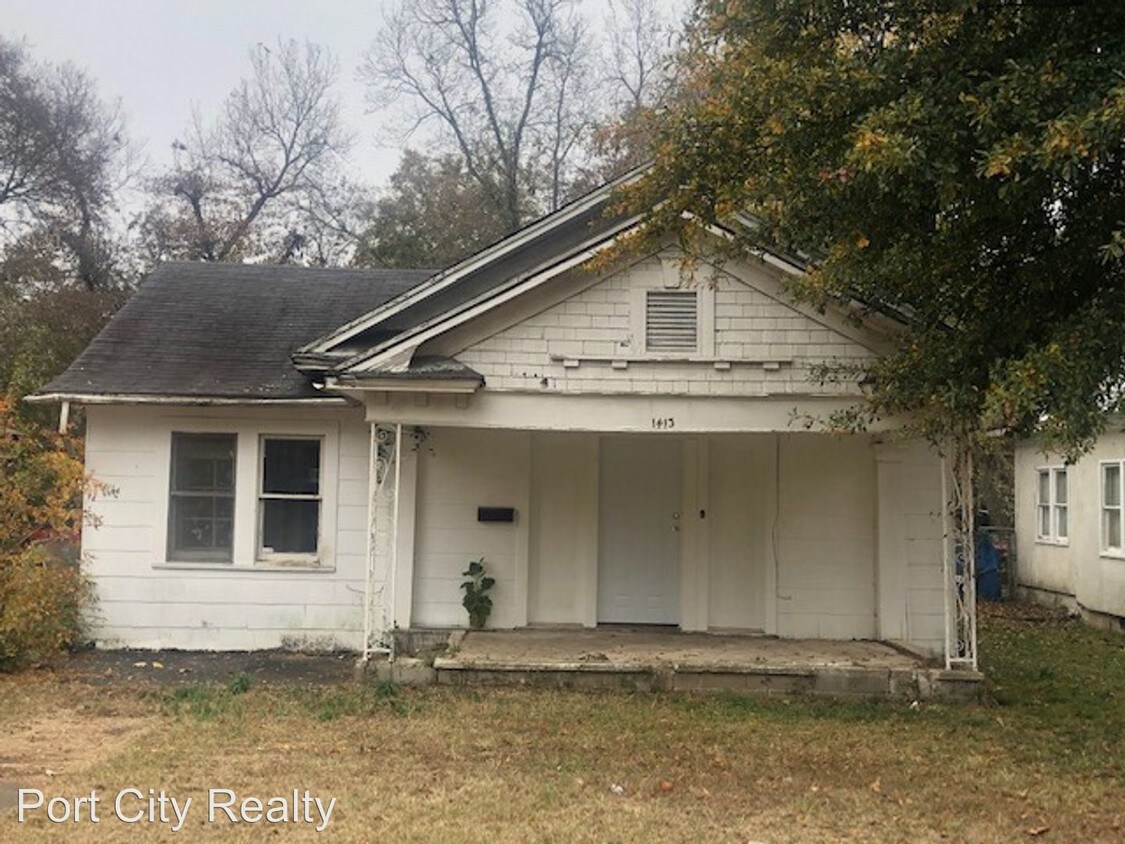 Primary Photo - 2 br, 1 bath House - 1413 W. Kirby St