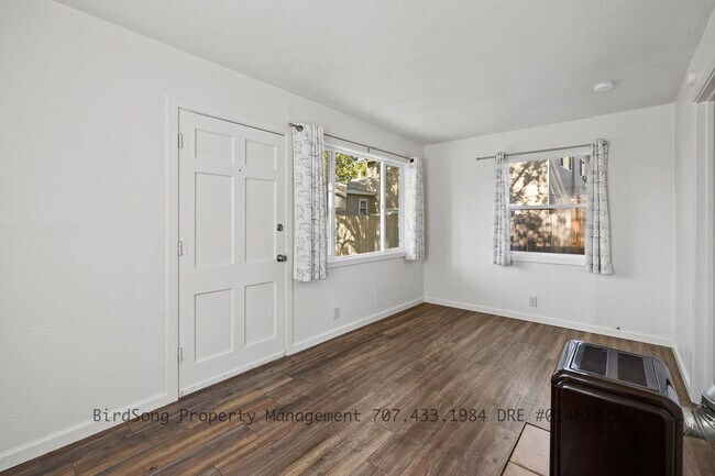 Foto del edificio - 1660 Jennings Ave