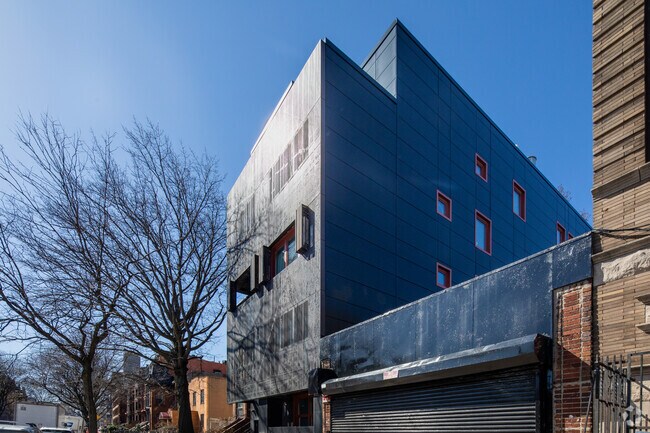 Building Photo - 538 Washington Ave