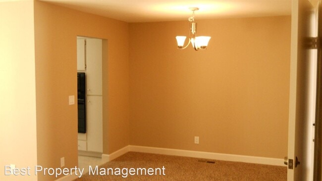 Building Photo - 2 br, 2.5 bath House - 6628 Conestoga Ln