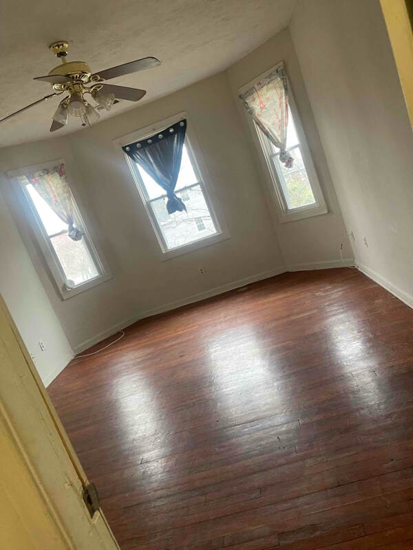 Foto del edificio - 3308 Elgin Ave