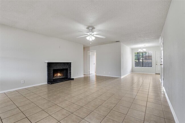 Foto del edificio - 3801 Foust Trail