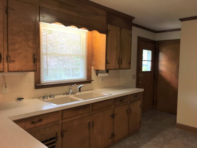 Foto del edificio - Everything you’ve been dreaming of is here. Lease today!