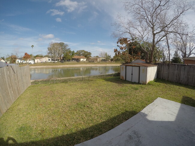 Building Photo - 6835 Longmeade Ln