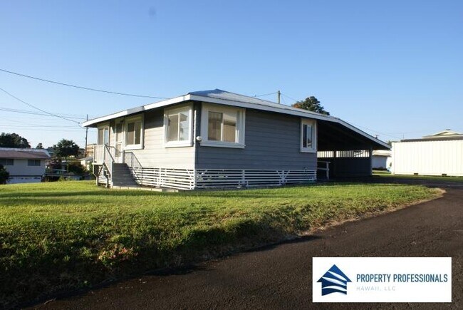 Building Photo - 2324 Kilauea Ave