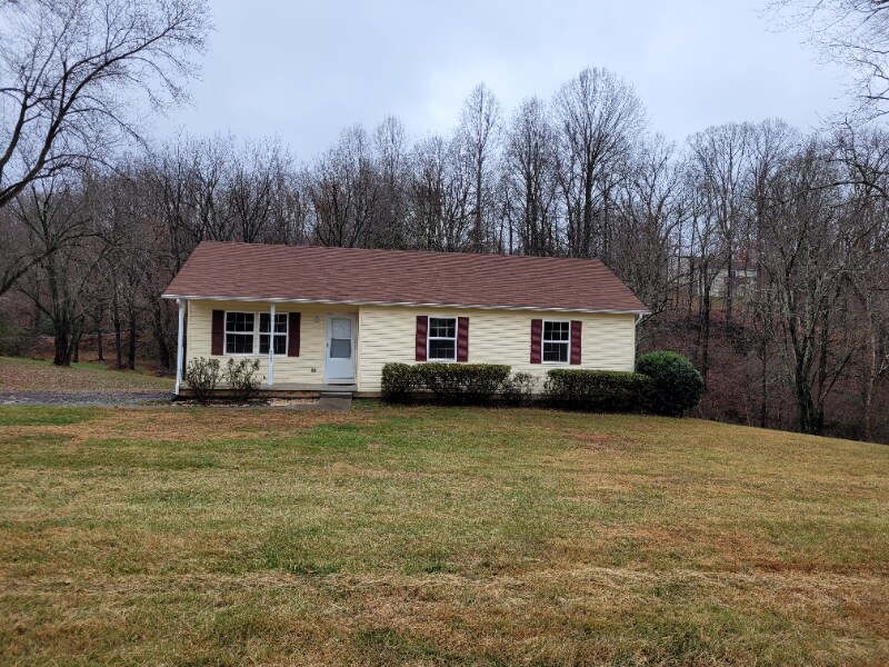 Primary Photo - 5084 Amicus Rd