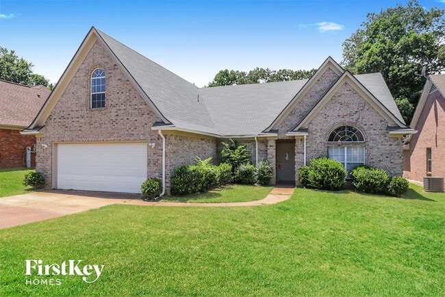 Building Photo - 1225 Harpeth Dr