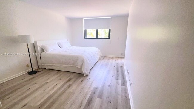 Foto del edificio - 170 Ocean Ln Dr