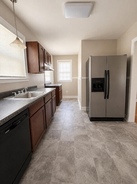 Foto del edificio - 3760 Kearney Ave