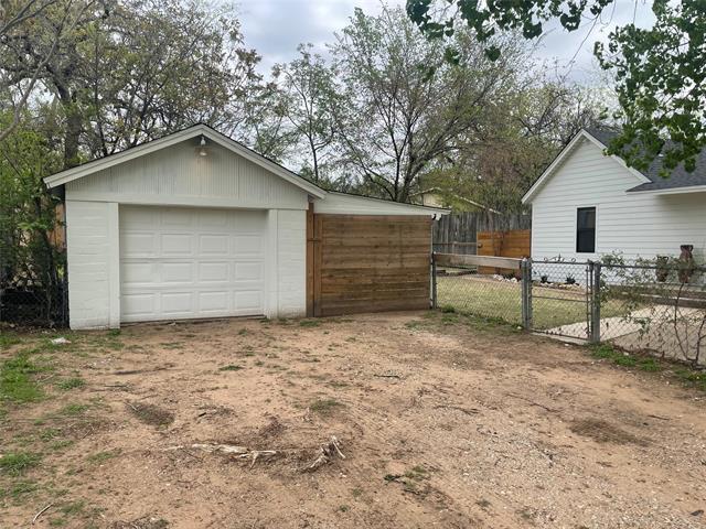 Building Photo - 7216 Pawnee Trail