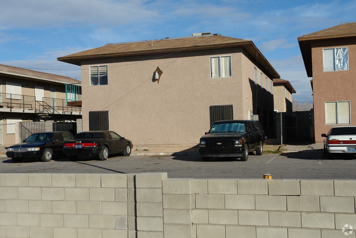 Building Photo - 3434 Aristos Ave