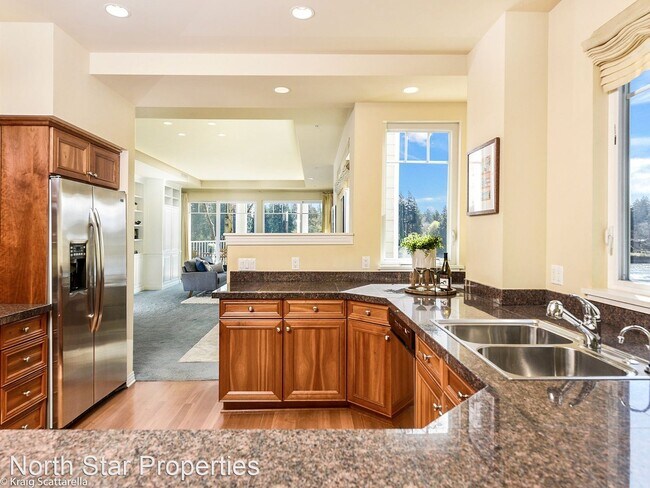 Foto del edificio - 2 br, 2 bath House - 125 Furnace St