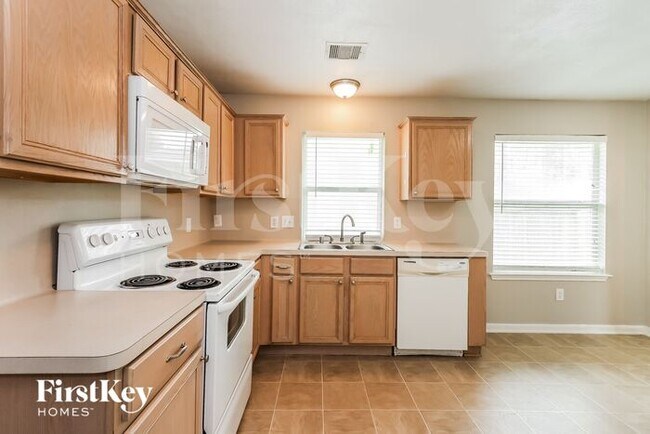 Foto del edificio - 19010 Brownstone Mills Dr