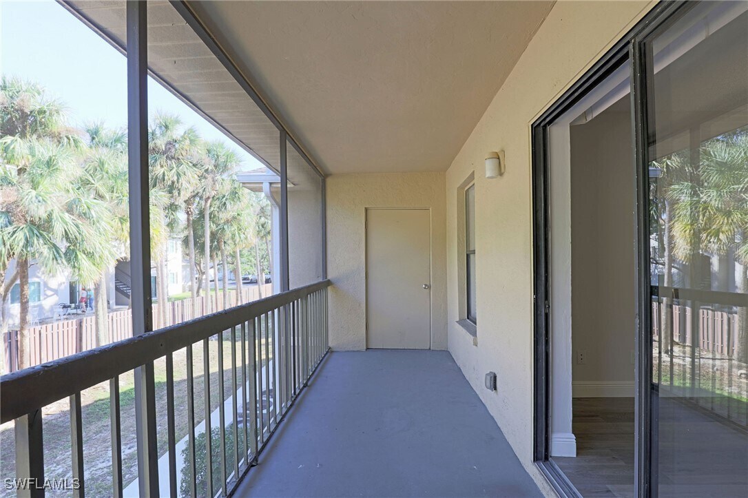 Foto del edificio - 5305 Summerlin Rd