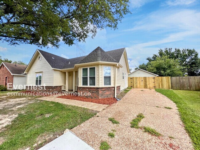 Foto del edificio - 4608 S Berrypick Ln