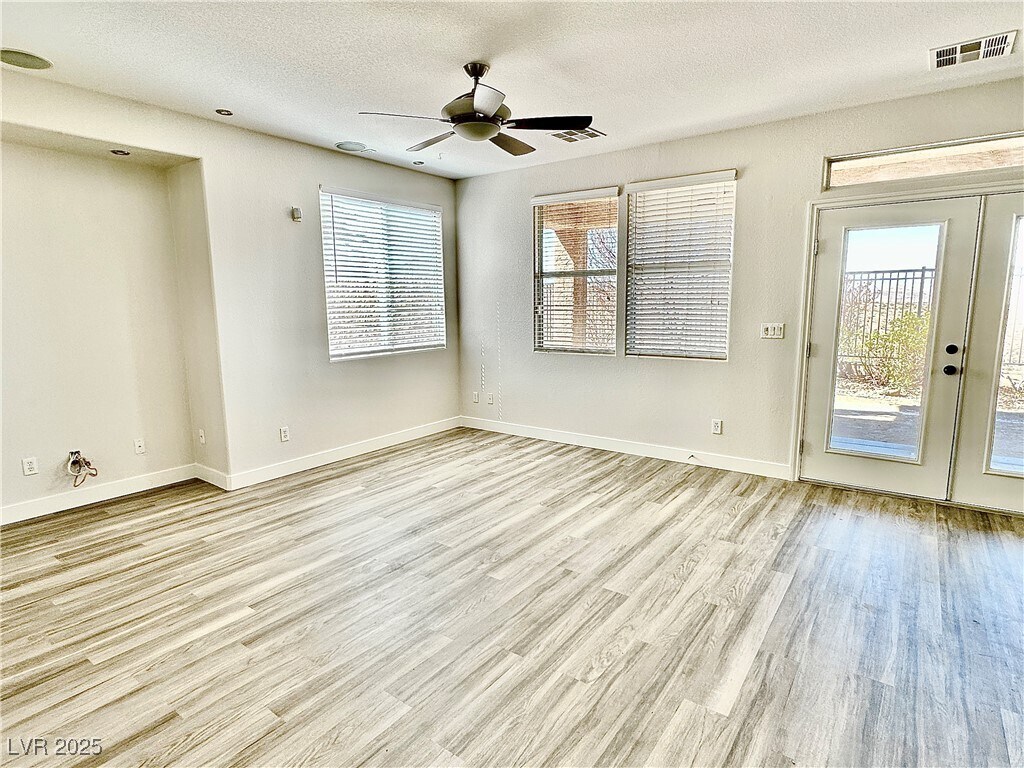 Building Photo - 2773 Drumlanrig St