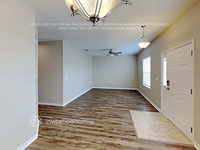 Building Photo - 3669 Sandhill Crane Dr